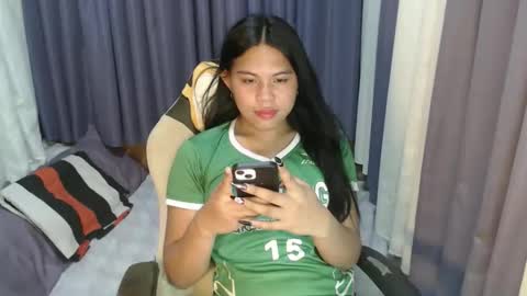 Chelle  dont forget to folloe me and thumps up online show from June 2026 03:48:02 AM
