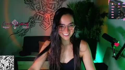 Emmily Roberts online show from May 2026 11:57:02 PM