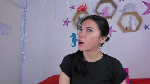 Snapshot of emiily_parkerr chatting on February 2025 03:07:01 AM Emily online show from February 2025 03:07:01 AM