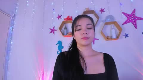 Snapshot of emiily_parkerr chatting on October 2025 03:07:01 AM Emily online show from October 2025 03:07:01 AM