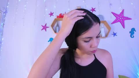 Snapshot of emiily_parkerr chatting on November 2025 03:09:02 AM Emily online show from November 2025 03:09:02 AM