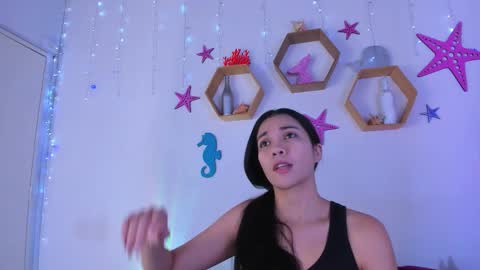 Snapshot of emiily_parkerr chatting on December 2025 02:50:02 AM Emily online show from December 2025 02:50:02 AM