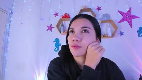 Snapshot of emiily_parkerr chatting on January 2026 03:01:02 AM Emily online show from January 2026 03:01:02 AM