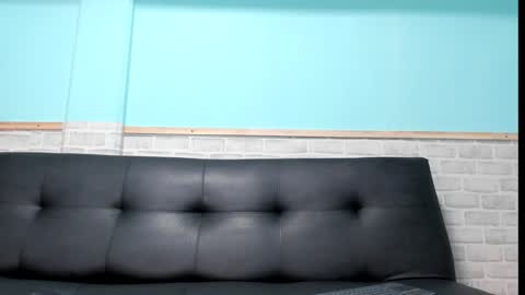 Emily online show from January 2025 11:21:02 AM