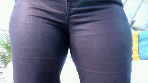 Emily online show from January 2025 11:39:01 AM