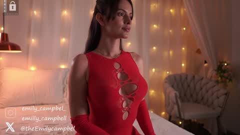 Snapshot of emiilycampbell chatting on January 2025 12:37:02 AM Emily Campbell online show from January 2025 12:37:02 AM