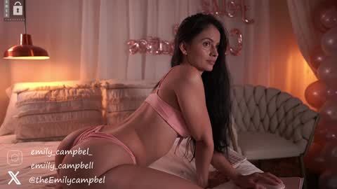 Snapshot of emiilycampbell chatting on February 2025 01:41:02 AM Emily Campbell online show from February 2025 01:41:02 AM