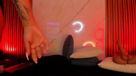   online show from January 2025 11:08:01 PM