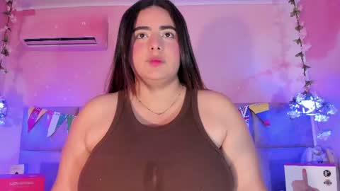 Emiily Grace online show from July 2026 11:39:02 AM