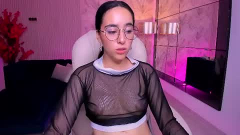Emily online show from July 2026 07:04:01 PM
