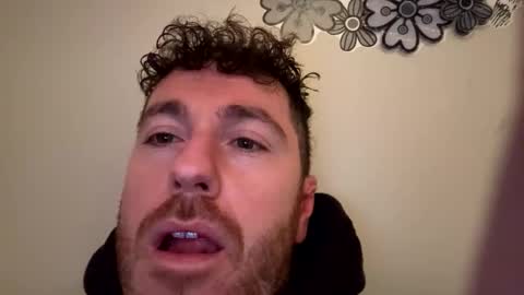 emil2894 online show from February 2026 05:31:01 PM