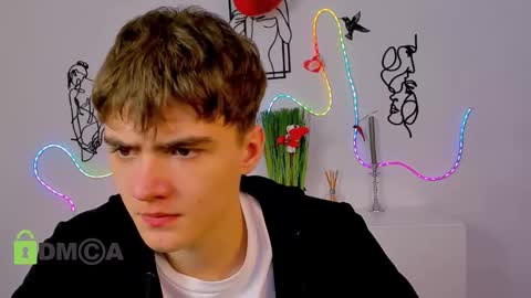 Snapshot of emil_lucky chatting on February 2026 12:12:01 PM emil_lucky online show from February 2026 12:12:01 PM