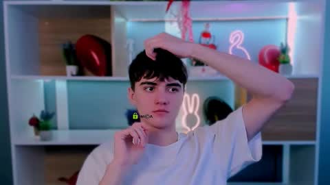 Snapshot of emil_lucky chatting on February 2026 12:27:01 PM emil_lucky online show from February 2026 12:27:01 PM