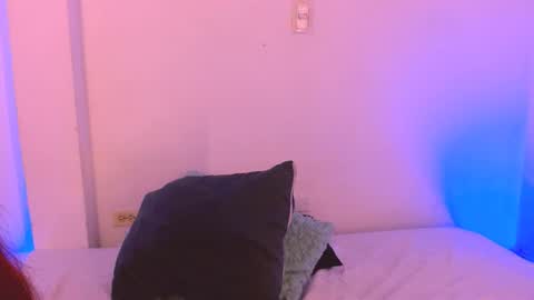 emili_williams10 online show from February 2026 04:32:01 AM