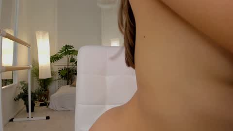 emilia_dream online show from January 2025 12:42:01 AM