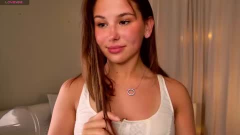 emilia_dream online show from July 2026 06:45:02 PM