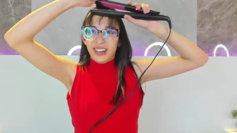 emiliabell_ online show from July 2026 12:55:01 PM