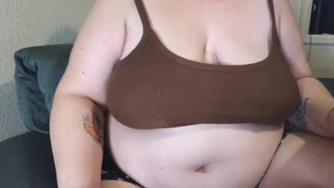 emilie foxx online show from September 2025 03:26:01 PM