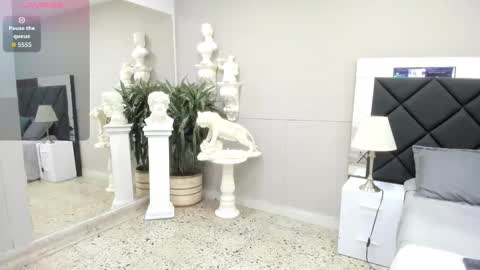 Emilio online show from November 2025 10:30:01 AM