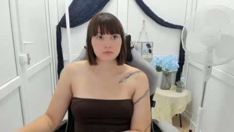 Emmi online show from July 2026 06:21:02 AM