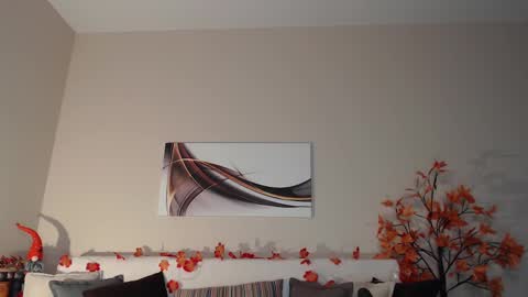 Snapshot of emilly_angel chatting on February 2025 10:43:02 PM Emily online show from February 2025 10:43:02 PM