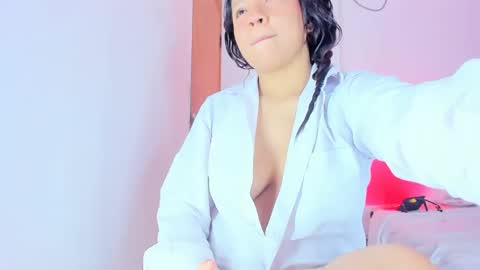 emily online show from September 2025 06:19:02 PM