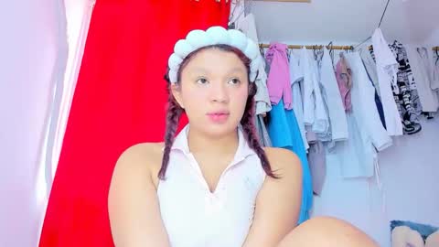 emily online show from November 2025 03:00:02 PM