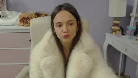 Emilly online show from February 2026 08:07:02 AM