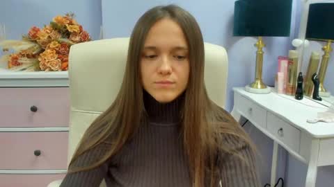 Emilly online show from May 2026 07:26:02 AM