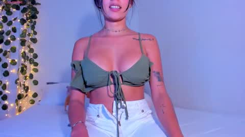 emilly online show from October 2025 07:12:02 PM