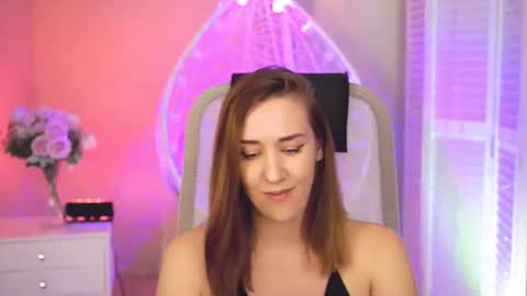 emillylopez online show from July 2026 06:20:01 PM