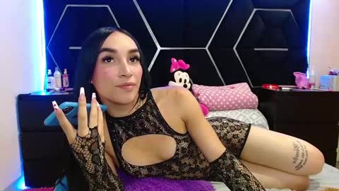 emillystonex online show from December 2024 03:28:02 PM