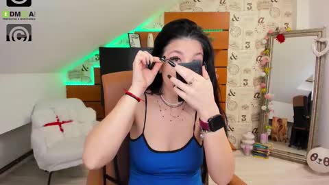 Snapshot of emillytaylor chatting on February 2026 04:33:01 AM EmillyTaylor online show from February 2026 04:33:01 AM