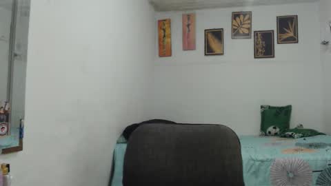 Emily online show from October 2025 09:31:01 AM