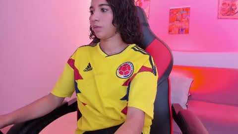 emily_bruss online show from July 2026 07:53:02 PM