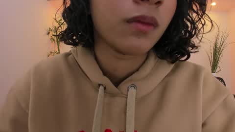 emily_bruss online show from July 2026 09:27:01 PM
