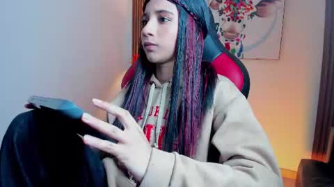 emily_bruss online show from July 2026 07:27:02 PM