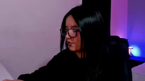 Emily Carter online show from March 2025 08:46:02 PM