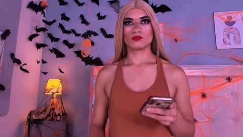 emily_castillo1_ online show from October 2025 05:41:02 AM