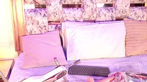 Snapshot of emily_dempsey chatting on January 2026 07:08:02 PM emily_dempsey online show from January 2026 07:08:02 PM