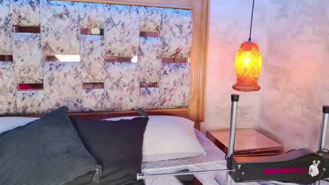 emily_dempsey online show from April 2026 07:34:01 PM