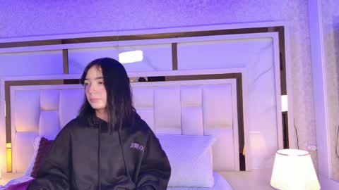 emily_dempsey online show from May 2026 11:39:02 AM