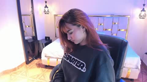 emily fox 3 online show from September 2025 03:33:02 AM