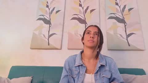 Snapshot of emily_gaviria1 chatting on July 2026 12:23:01 PM emily_gaviria1 online show from July 2026 12:23:01 PM