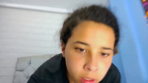 Snapshot of emily_jhons2 chatting on September 2025 04:01:02 PM Emily jhon online show from September 2025 04:01:02 PM