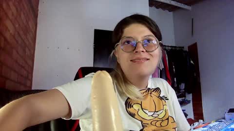 Julieta online show from January 2025 06:04:01 PM