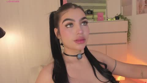 EmilyKenner  Independent model  online show from May 2026 12:01:02 PM