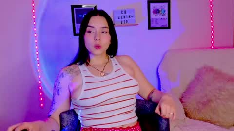 Emily Lindey online show from July 2026 06:27:01 AM