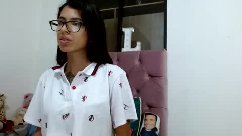 Emily online show from January 2025 02:02:01 AM