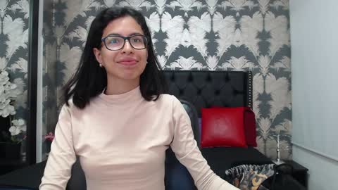 Emily online show from January 2025 04:13:02 PM